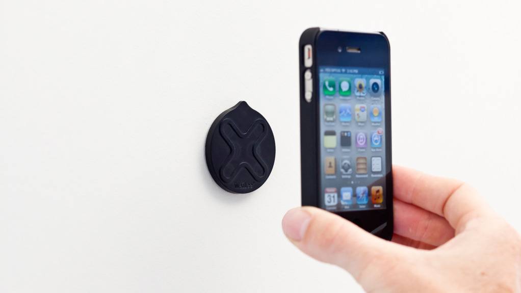 Magnetic Mount, Survivor Military Case To Protect Your iPhone