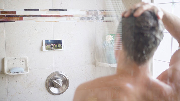 Smartphone In Shower - STL-Datei Iphone 8 Shower Holder Shower Case: Take a...