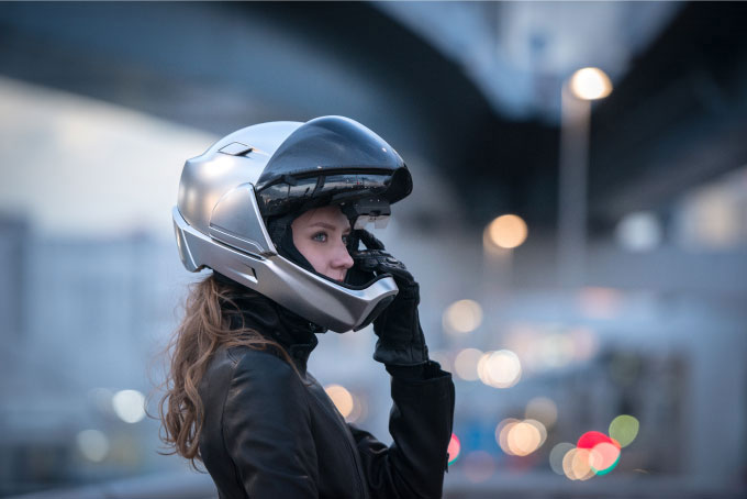 CrossHelmet: Smart Motorcycle Helmet with HUD, 360-degree Vision, Noise ...